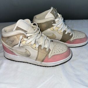 Nike Air Jordan 1 Mid SE Cream, Tan, and Pink Sneakers - used